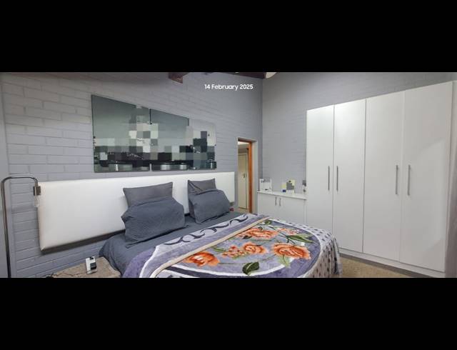 7 BEDROOM FREESTANDING FOR SALE IN OAK PARK